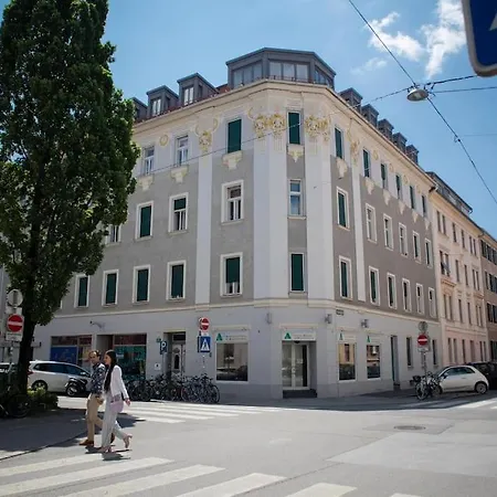 Altbau Mit Charme Mitten Im Zentrum